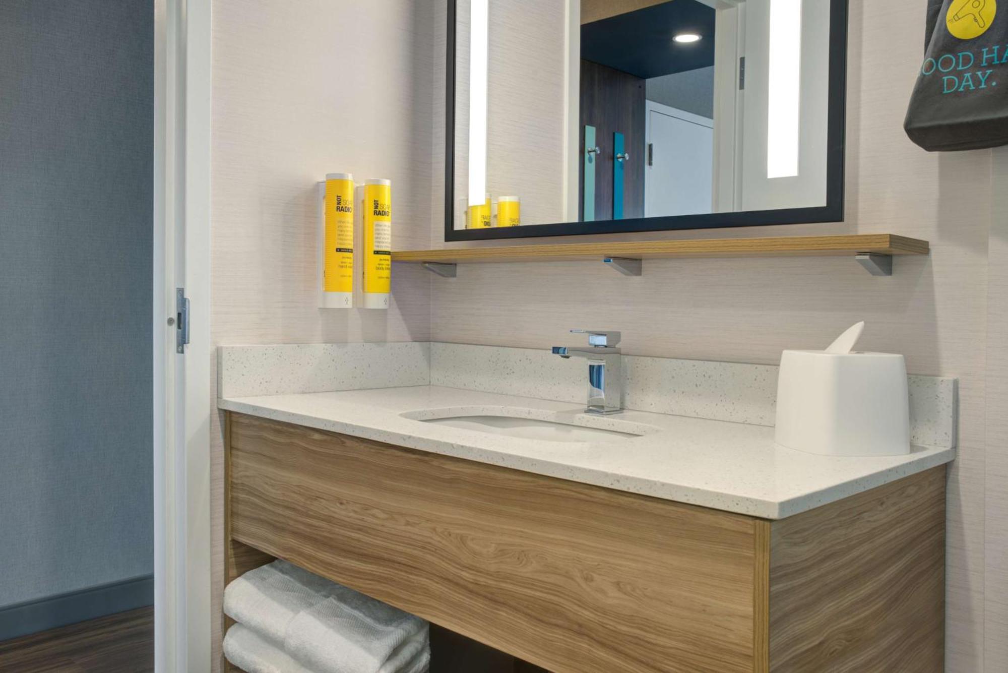 فندق Tru By Hilton Toronto Airport West ميسيسوجا المظهر الخارجي الصورة